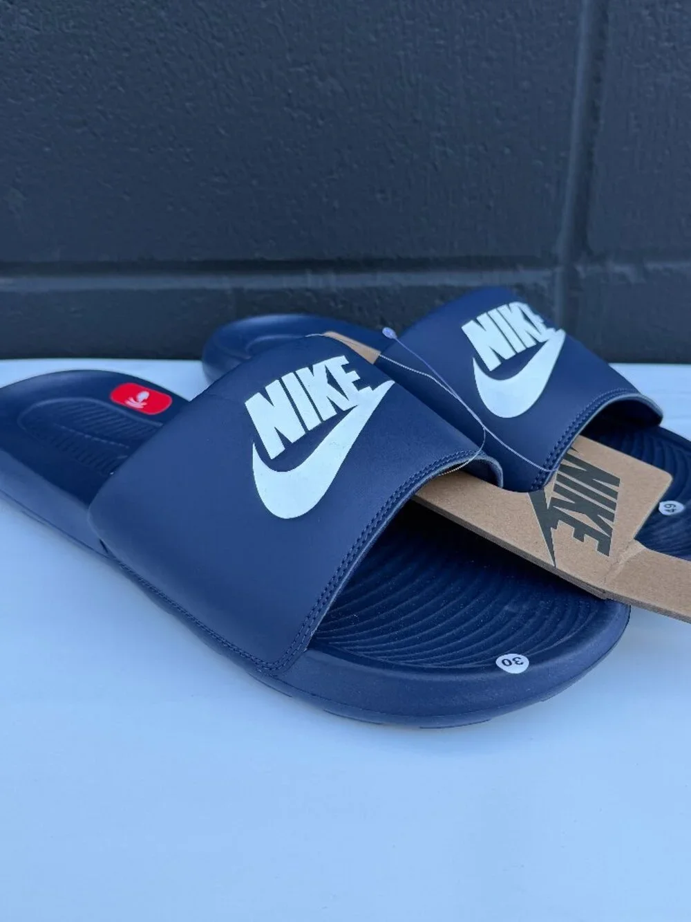 NWT Nike Men's US 9-13 Midnight Navy/White Victori One Slides CN9675-401